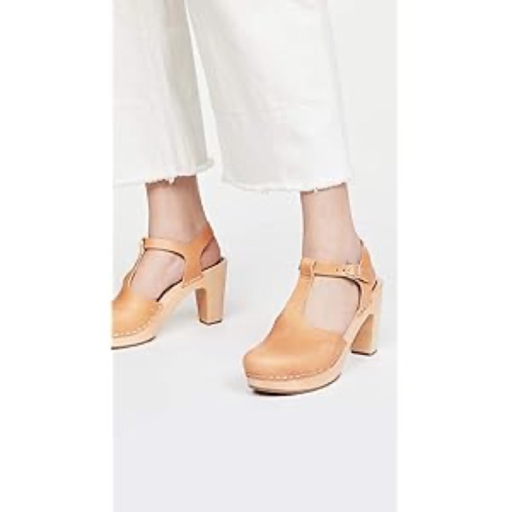 New swedish hasbeens Women T-Strap Sky High Heeled Sandal Nature 39 EU/9 M US